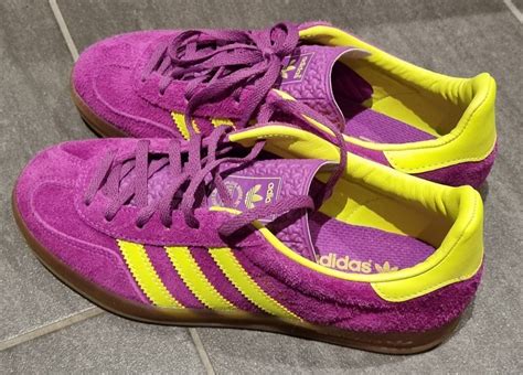 adidas gazelle viola